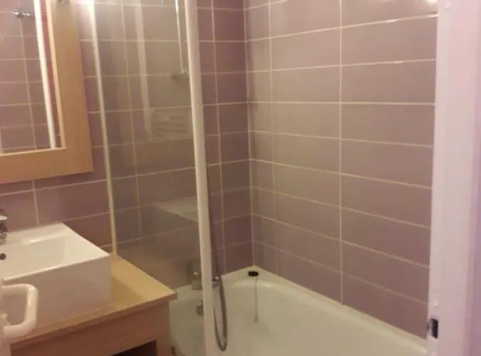 Pour 4 Piscine Proche Et Commerces Apartamento